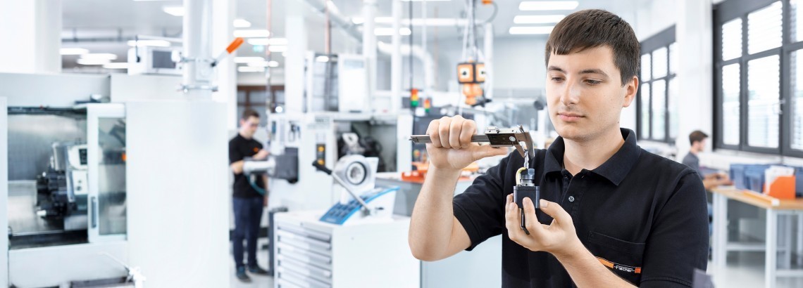 Ausbildung zum Industriemechaniker (m/w/d), 1. Bild